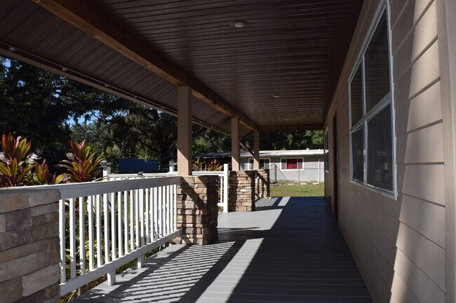 Building Photo - 2718 Viola Ln