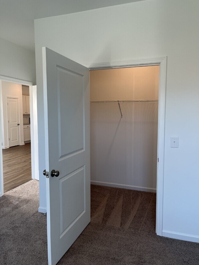 Building Photo - New Charming 3-Bed, 2-Bath Retreat with 1,573 Sq Ft of Comfort in Shelbyville!