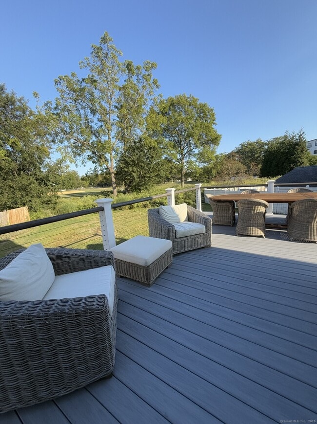 Building Photo - 1 Sandy Way