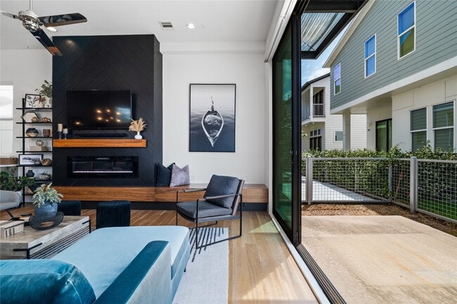 Building Photo - 9809 Blissful Pr Ln