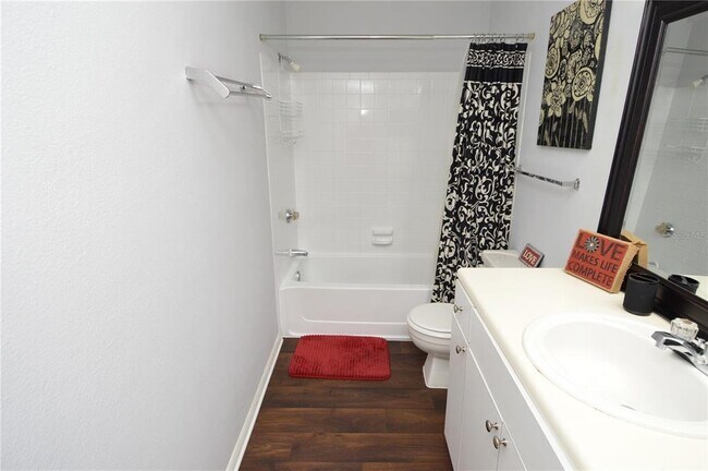 Building Photo - 8718 Mallard Reserve Dr