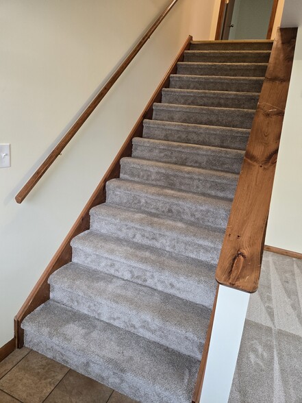 Stairs - 602 Forest Ln