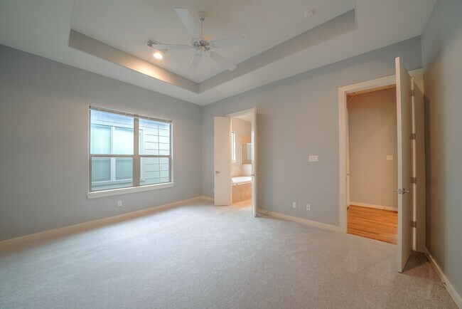 Building Photo - 1148 Patterson St