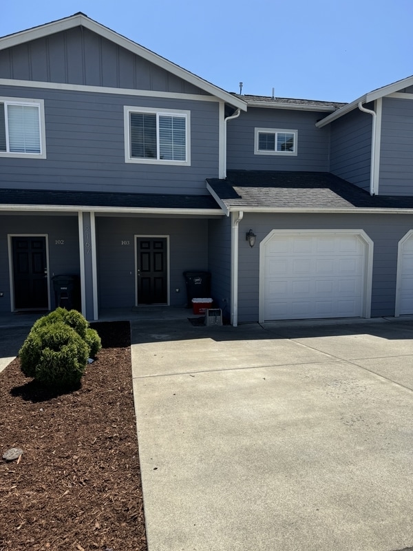 Building Photo - 2167 Siddle Loop