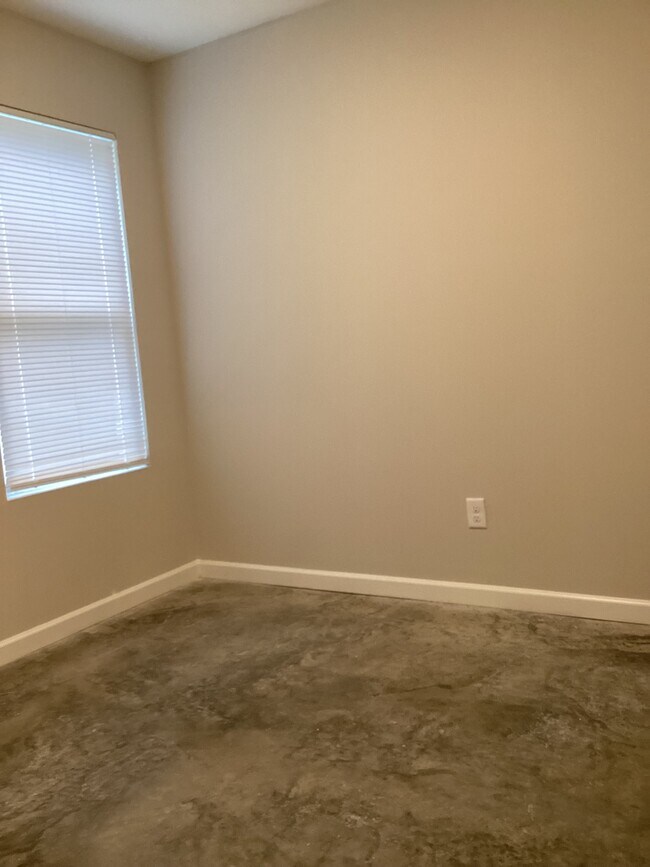 Building Photo - 3108 Morningside St