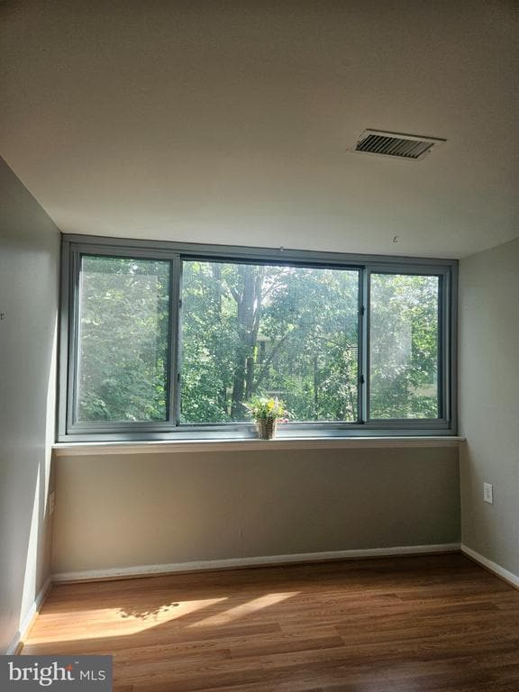 Building Photo - 4415 Briarwood Ct N