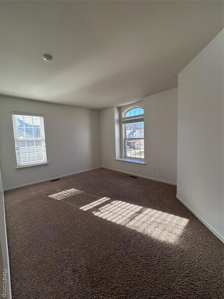 Building Photo - 551 Cherry Grove Rd