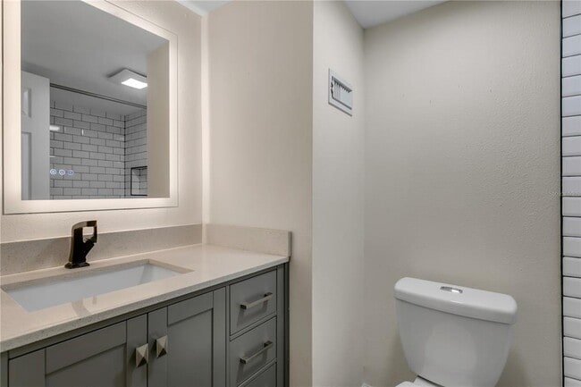 Building Photo - 4510 La Capri Ct