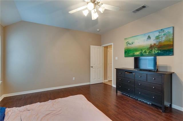 Building Photo - 708 Creekside Dr