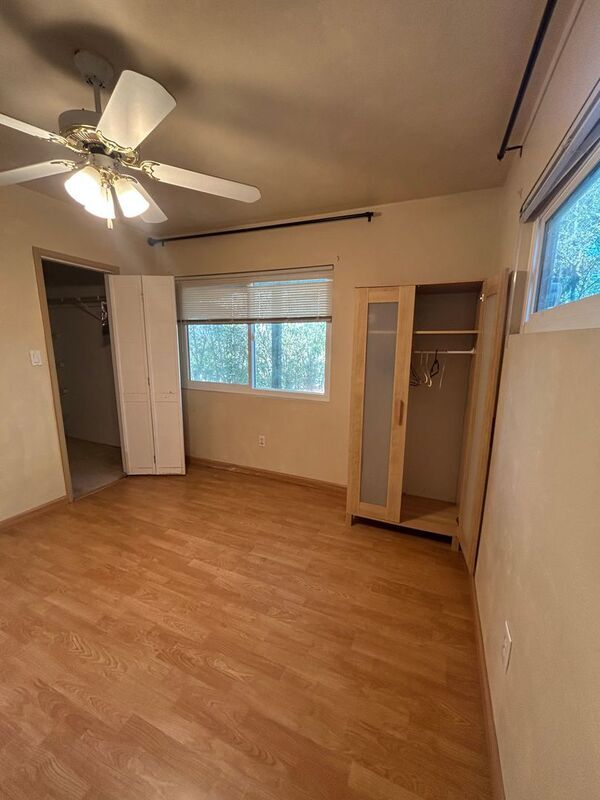 Building Photo - 4040 Yale Ave