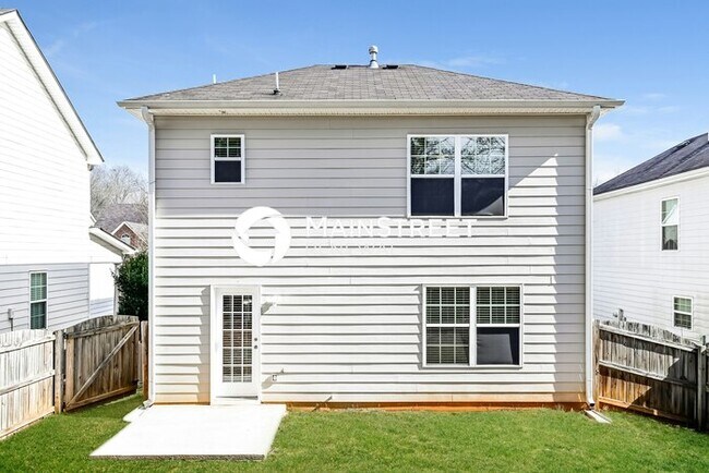 Building Photo - 3 Bedroom Pet-Friendly Home in LOCUST GROVE, GA with Main Street Renewal