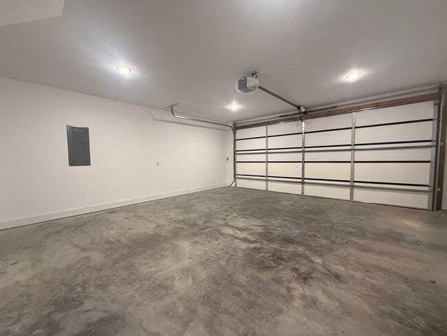 Building Photo - New Construction 3-Bedroom Home in Gainesboro | Bonus Room + 2-Car Garage