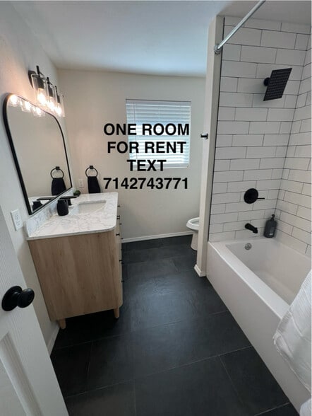 Building Photo - 3424 Parker Dr