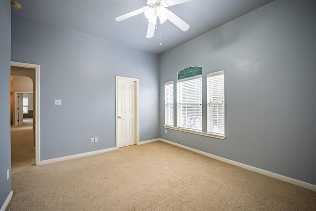 Building Photo - 730 Nelson Ranch Rd