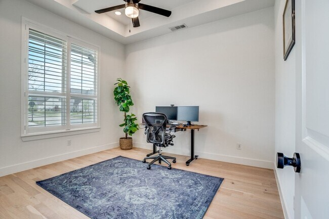 Building Photo - 4211 Mill Pond Dr