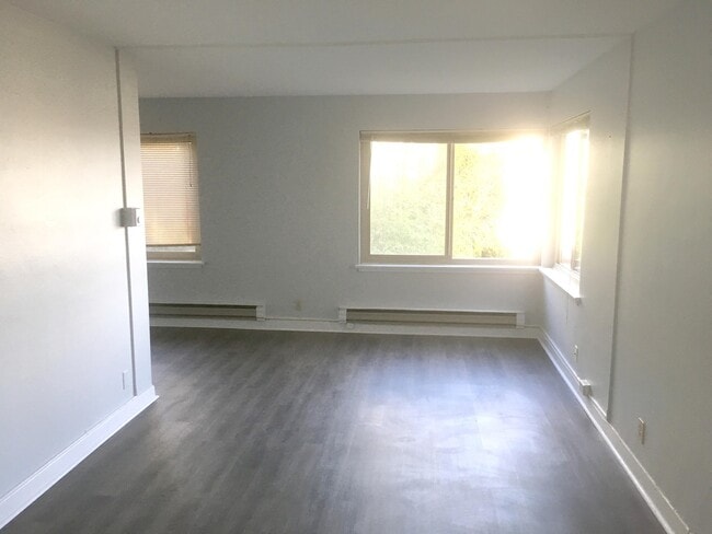 Interior Photo - The Norman Apartments