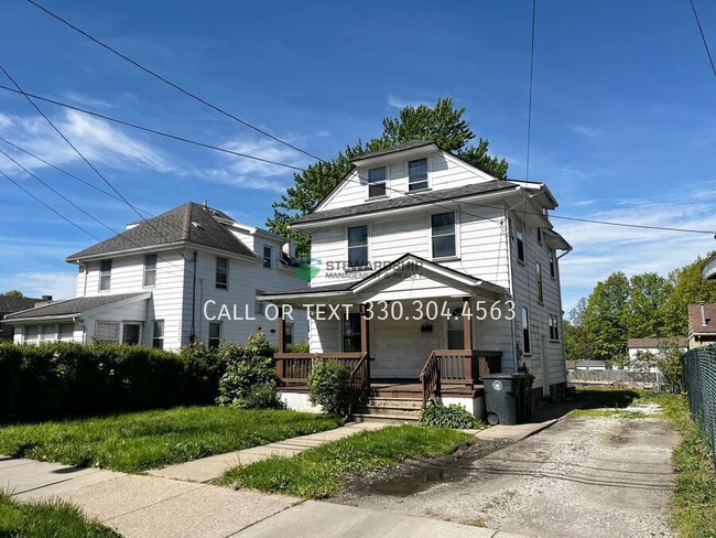 Building Photo - 1012 Brown St