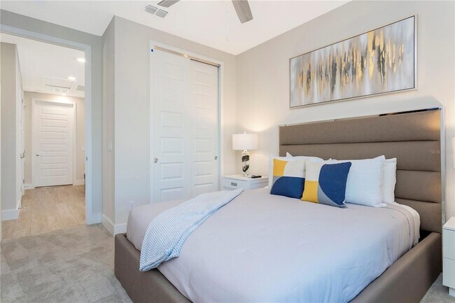 Building Photo - 772 Driving Range Ct