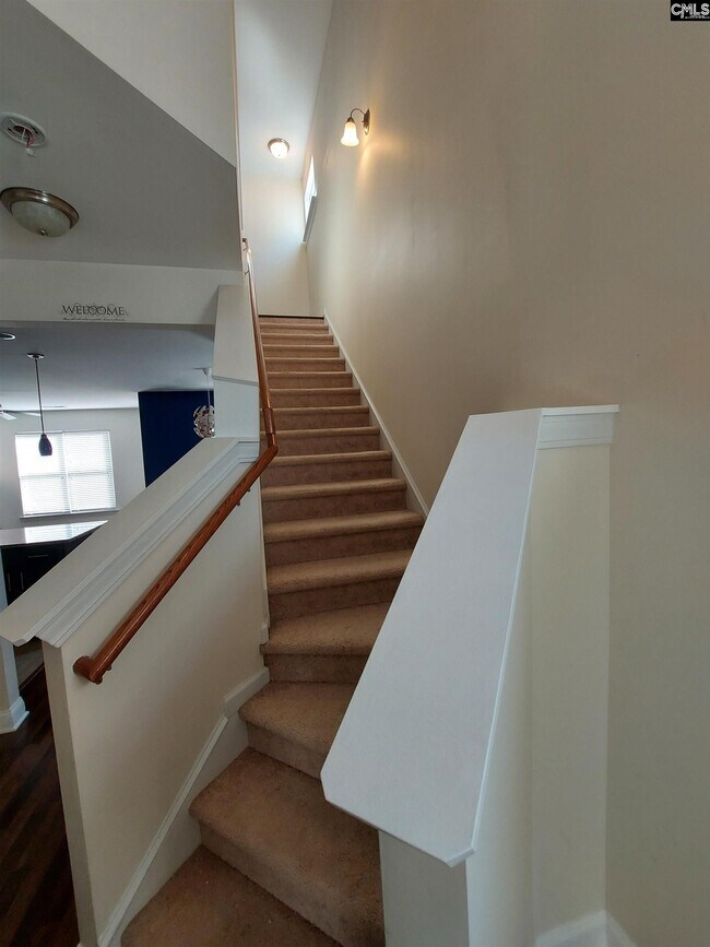 Building Photo - 203 Eagle Park Dr