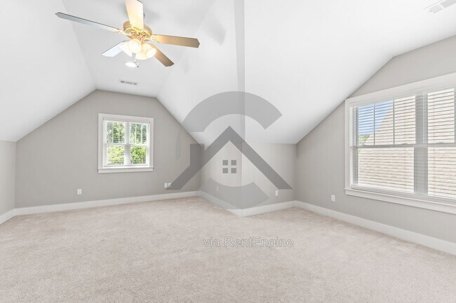 Building Photo - 123 Wildcreek Blvd