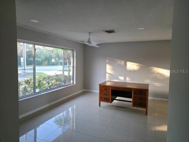 Building Photo - 2111 N Keene Rd