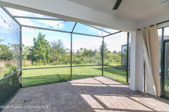 Building Photo - 3242 Francoa Dr