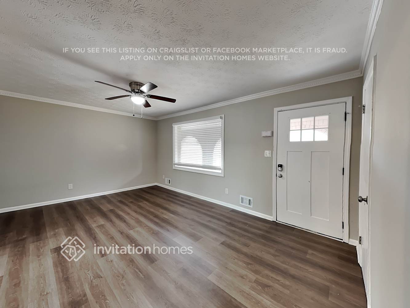 Building Photo - 2871 Knollview Dr