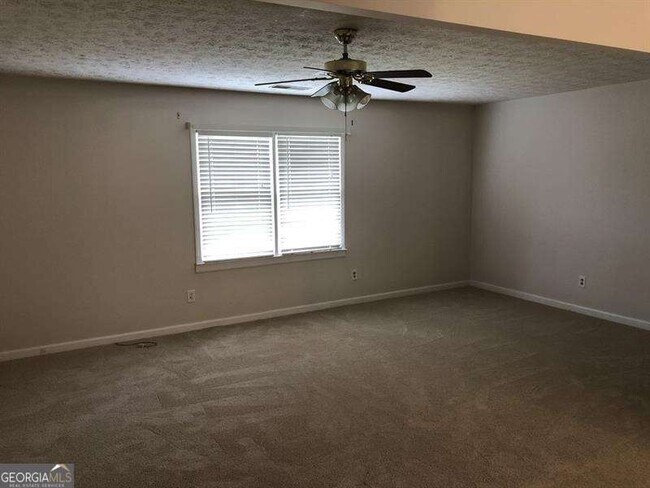 Building Photo - 1579 Rockbridge Rd