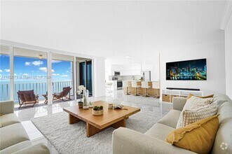 Building Photo - 881 Ocean Dr