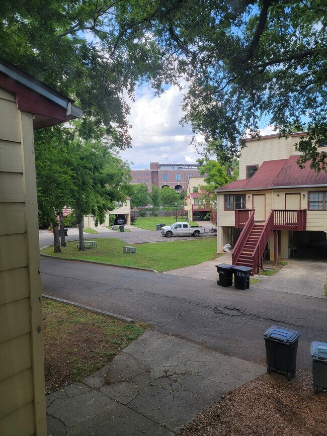 422 Indian Village Trl 422 Indian Village Trl Tallahassee FL 32304