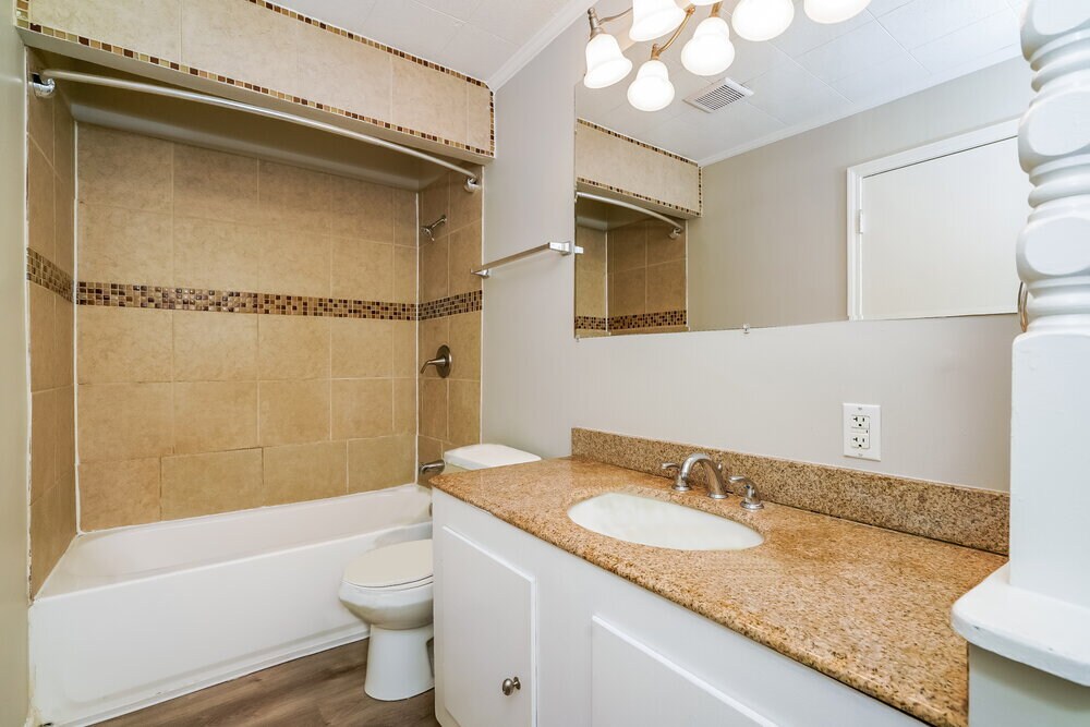 Building Photo - 5801 Sunwood Dr