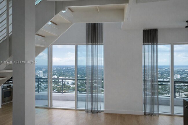 Building Photo - 60 SW 13th St