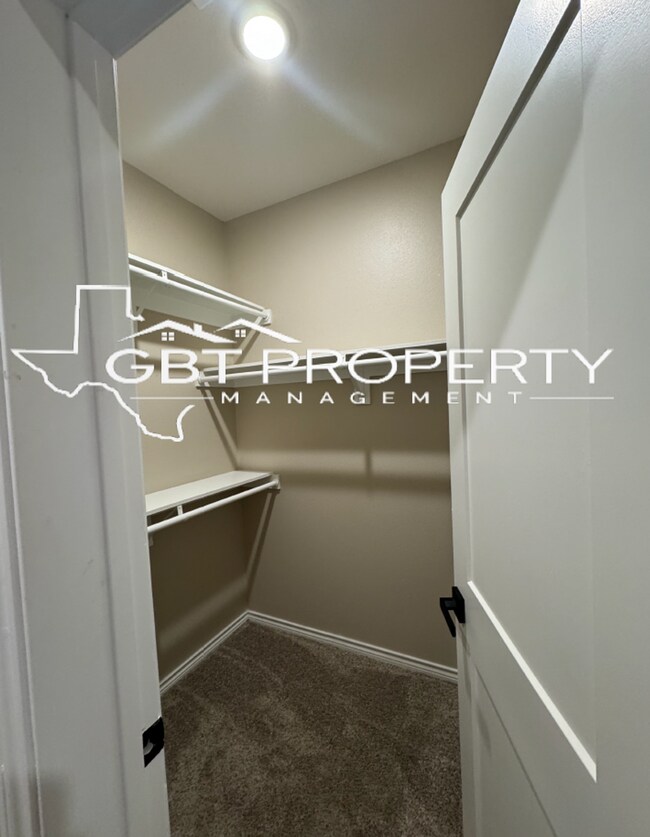 Building Photo - Brand New Apartments!!  2 Bedroom 2 Bath!