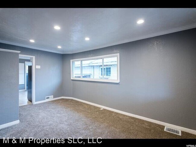 Building Photo - 43 E Coatsville Ave