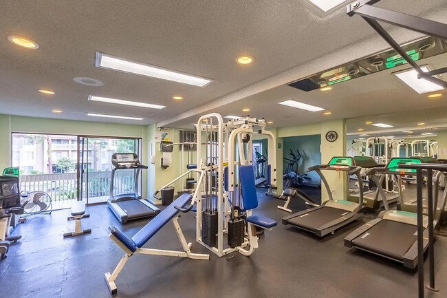 Building Photo - Dual-Master Condo Near the Beach w/ Firewo...