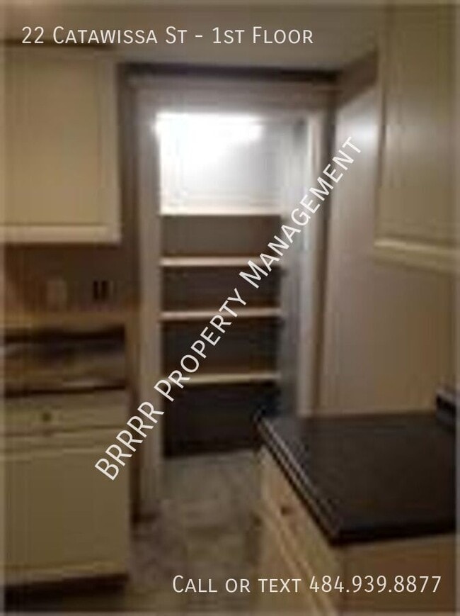 Building Photo - 22 Catawissa St