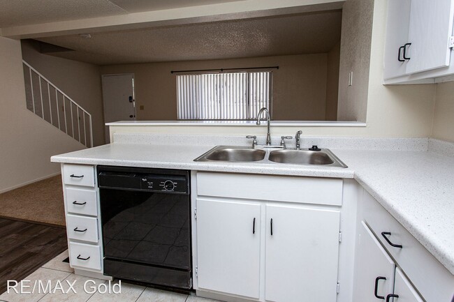 Building Photo - 3 br, 2.5 bath House - 307 Allouette Way U...
