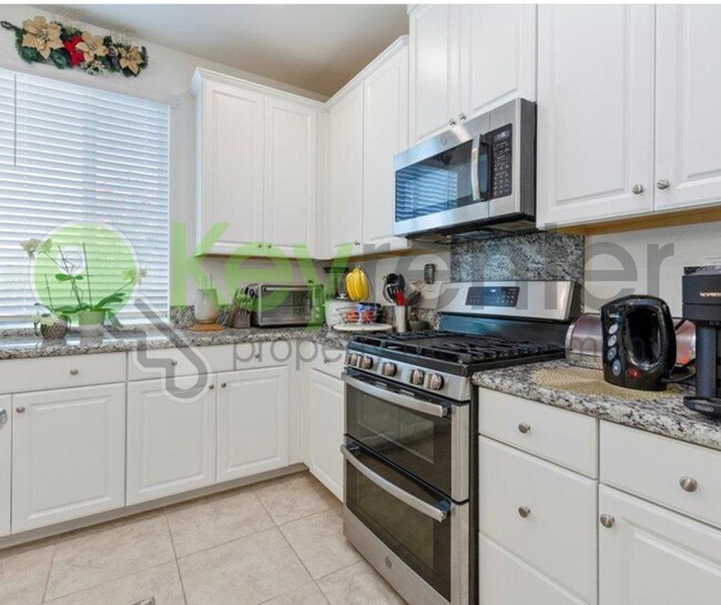 Building Photo - 1057 Provence Village Dr