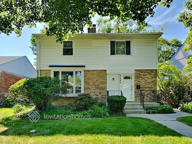 Building Photo - 8640 Springfield Ave