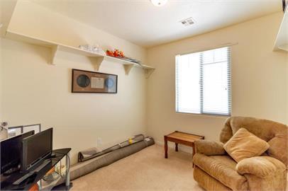 Building Photo - 3241 E Fourteen Fairway Dr