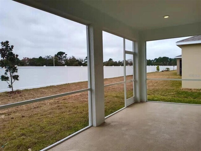 Building Photo - 13372 Golden Lime Ave