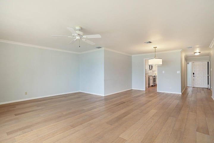 Building Photo - 300 Intracoastal Pl