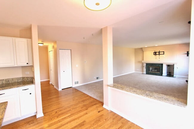Building Photo - 18376 W Springwood Dr