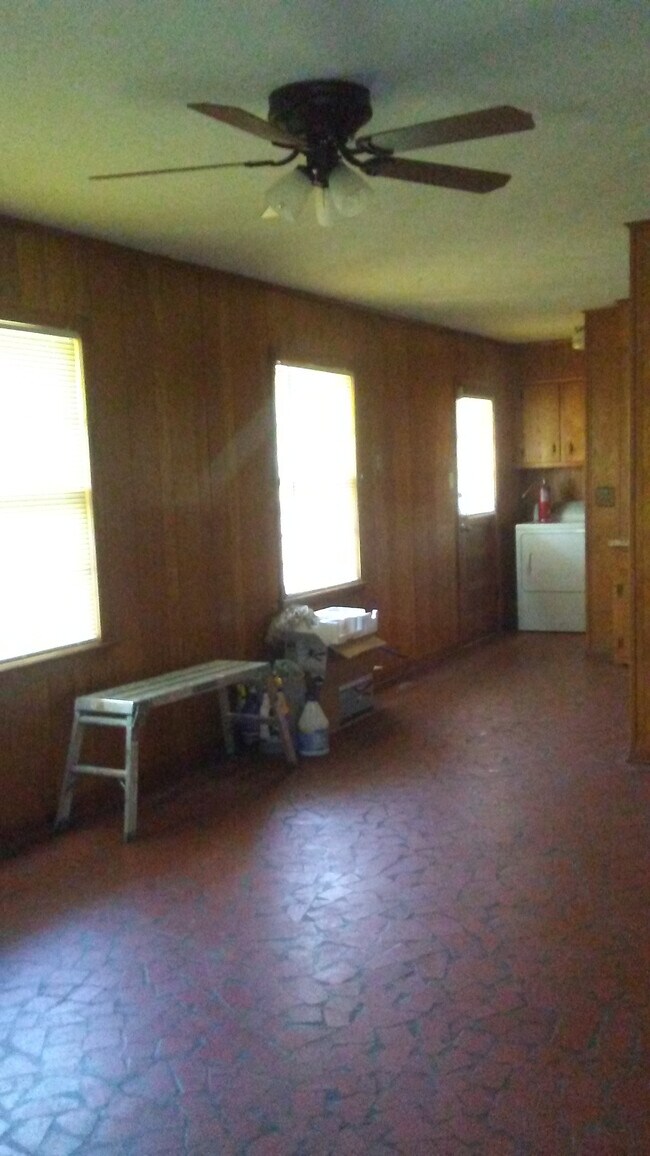 Building Photo - 4611 Boeingshire Dr