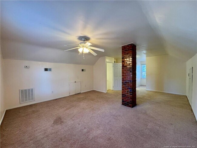 Building Photo - 705 McPherson Ave