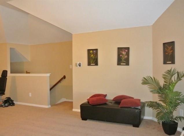 Building Photo - 6424 Skyline Dr