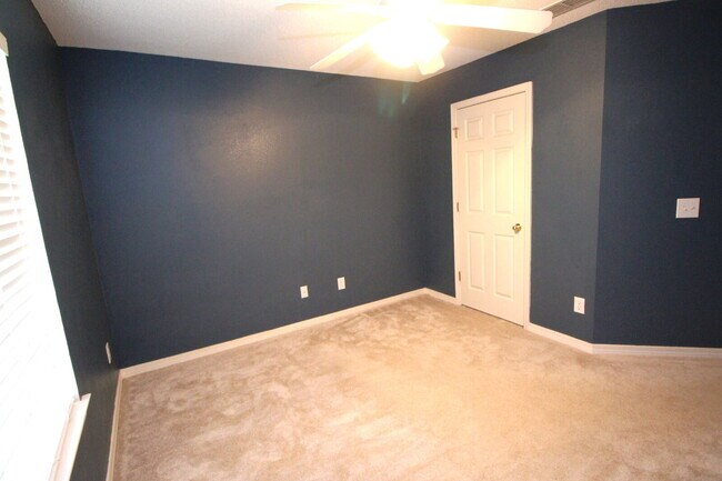 Building Photo - Comfort & Convenience in Cantonment – 4BR ...