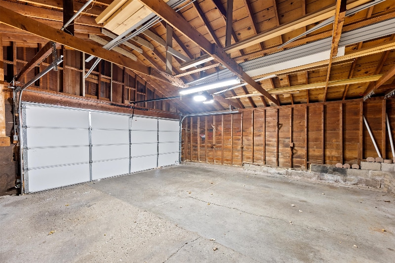 Building Photo - 3035 N 89th St