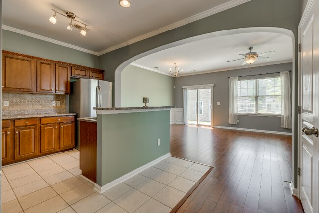 Building Photo - 13606 Calloway Glen Dr