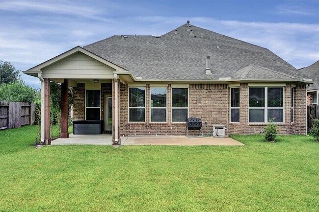 Building Photo - 18735 Waketon Dr